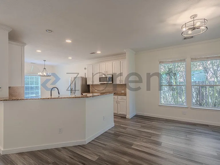 4460 Gran Canary Dr — Photo 8