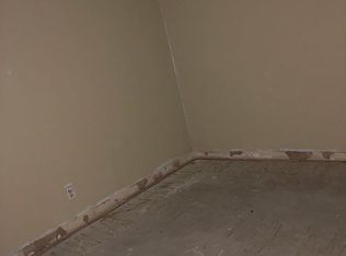 735 Abercorn Dr SW, Atlanta, GA 30331