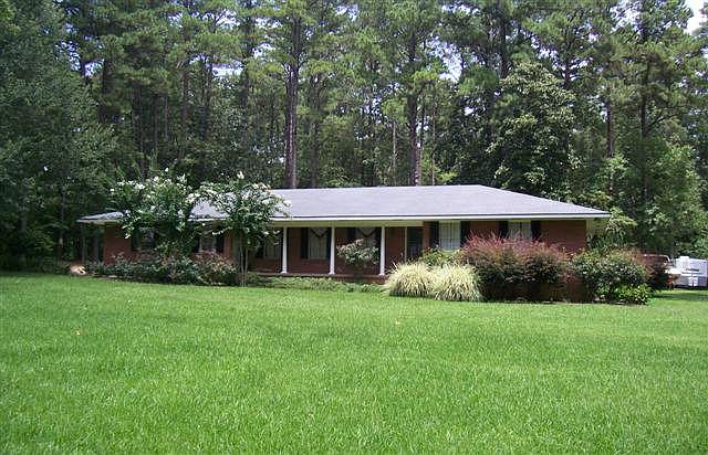 1st image of 114 Hillcrest Dr