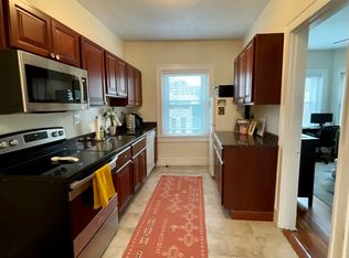 389 Harvard St #3F, Brookline, MA 02446