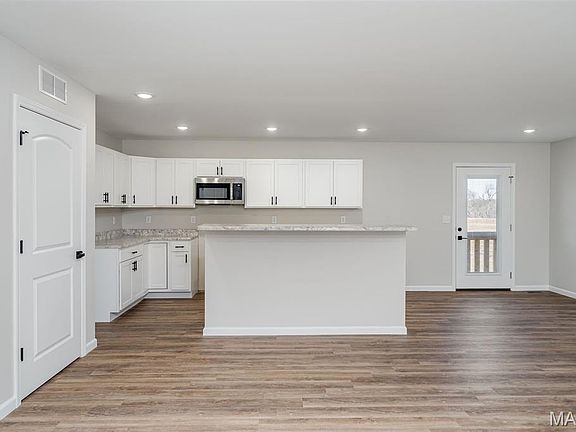 4th image of 28509 Shallow Water Rd