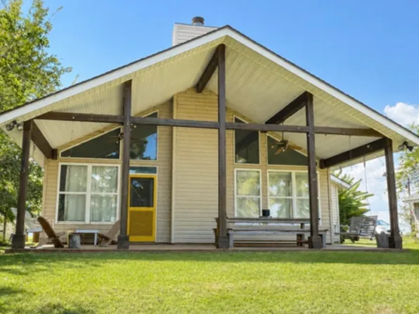 221 Osceola Rd, Saint Joseph, LA 71366
