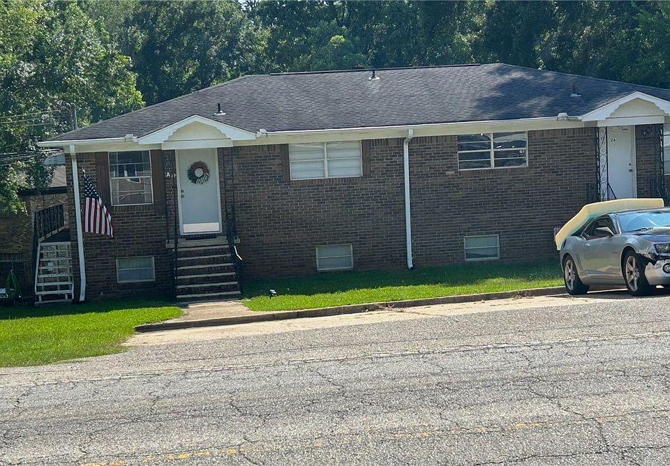 1st image of 3006 Main Ave