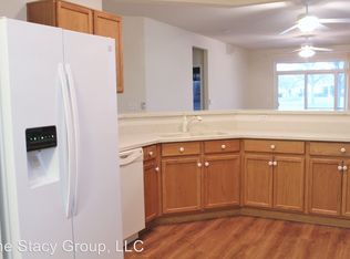 106 Essex Ln, Georgetown, TX 78633
