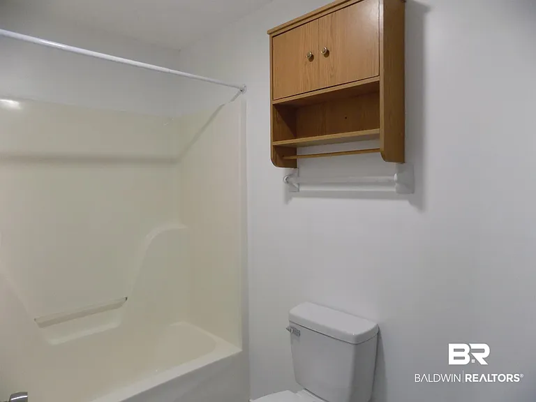 23266 Wilson Dr — Photo 8