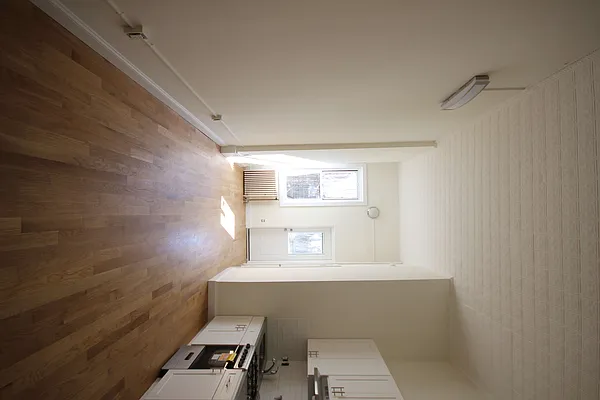 Rented by Nooklyn NYC LLC | media 37