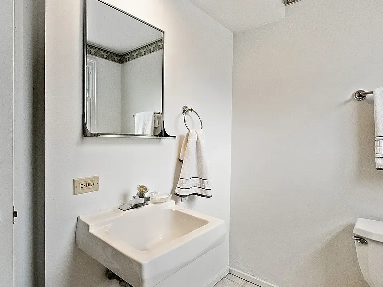 1224 Modaff Rd — Photo 14