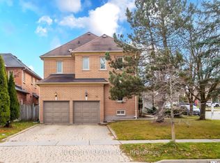 63 Deerglen Ter, Aurora, ON L4G6Y2