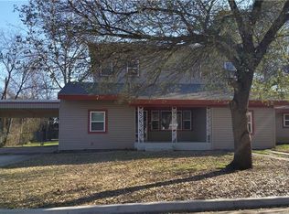 1908 Mockingbird Ln, Ardmore, OK 73401