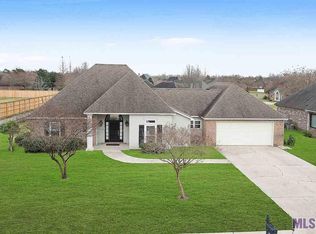 4603 Golden Ridge Dr, Port Allen, LA 70767