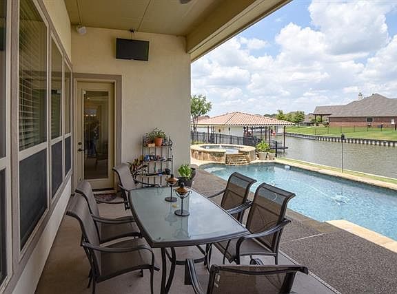 5th image of 1609 Malibu Bay Ct