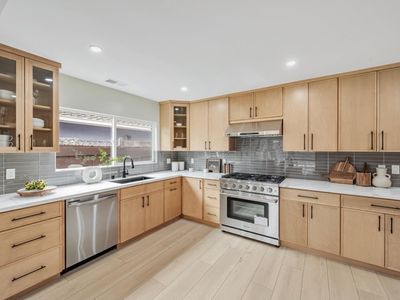 304 Evergreen Dr, South San Francisco, CA, 94080