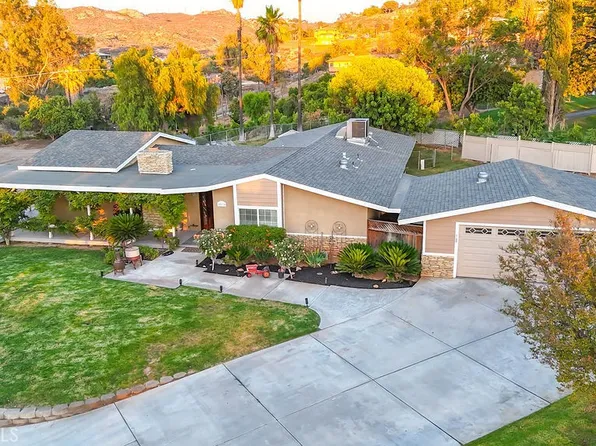 15110 Golden Star Ave, Riverside, CA 92506