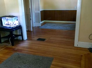 101 Lansing Ave, Warwick, RI 02888