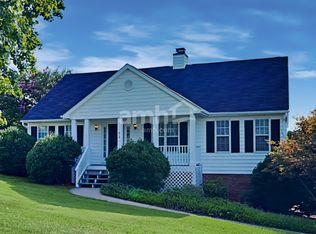 615 Asheby Woods Rd, Kernersville, NC 27284