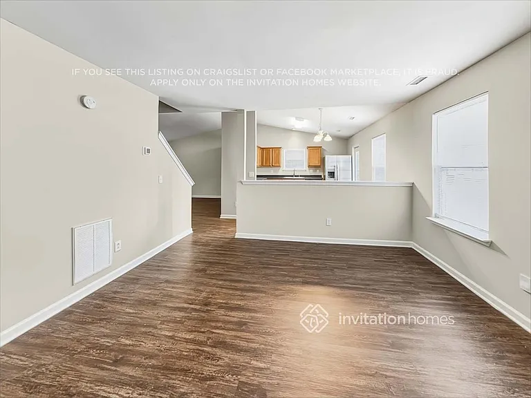 3940 Laurel Glen Dr — Photo 7