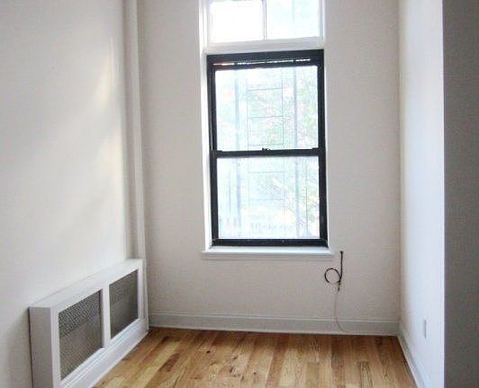 4th image of 63 E 125th St #B2