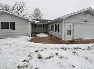 2700 Cemetery Rd, Morris, IL 60450