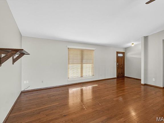 5th image of 6181 Clovergreen Pl