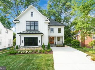 7818 Glenbrook Rd, Bethesda, MD 20814