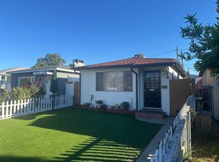 3310 W Chandler Blvd, Burbank, CA 91505