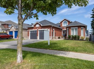 69 Padfield Dr, Clarington, ON L1C5E7
