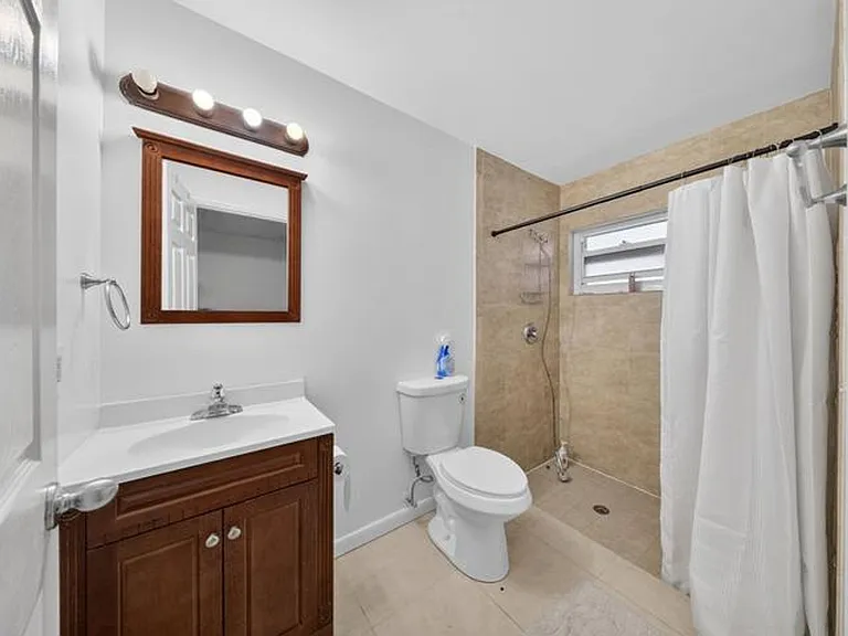 849 Camellia Dr — Photo 20