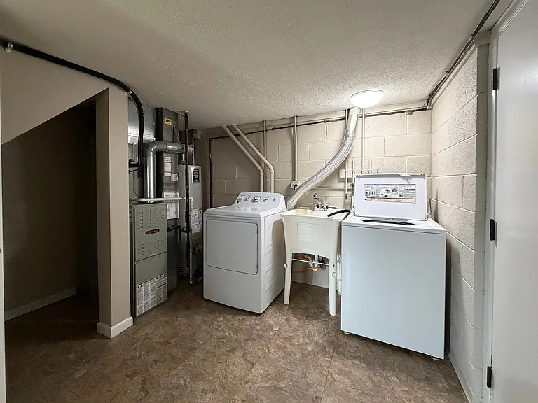 225 Kendrick Ct #225 — Photo 5