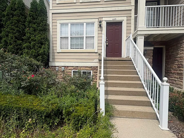 1123 Beaver Run — Photo 1