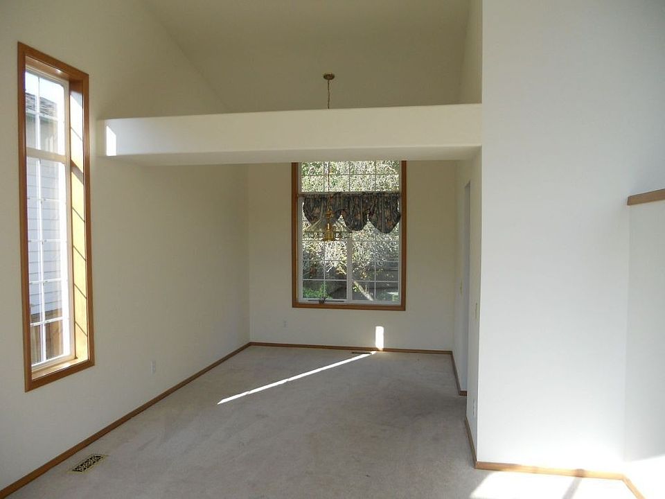 Front Room/Dining Room