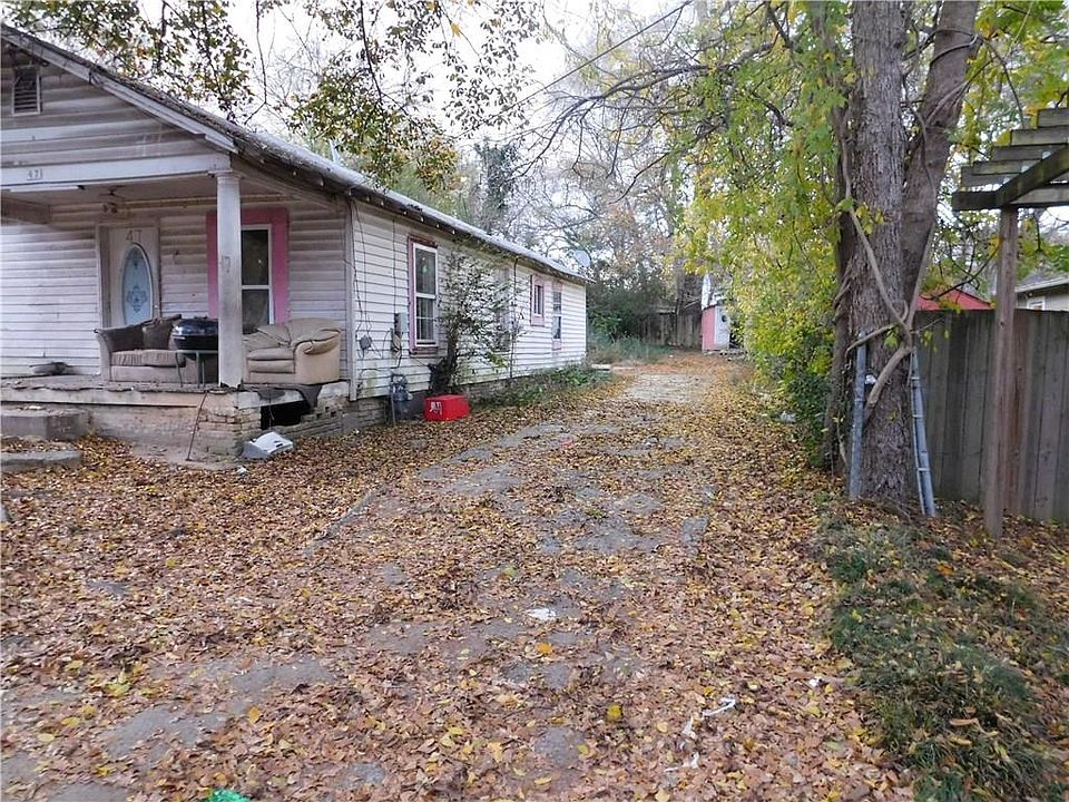 2nd image of 47 Mildred Pl NW