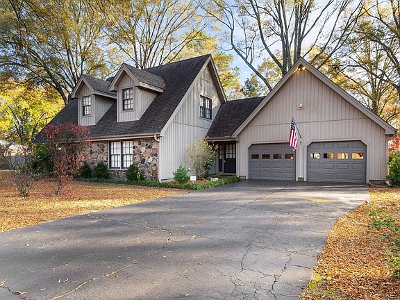 4th image of 8227 Echo Hills Ln