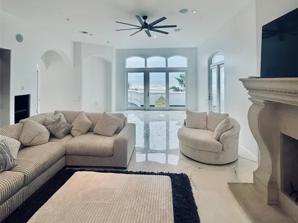 17009 San Luis Pass Rd, Galveston, TX 77554