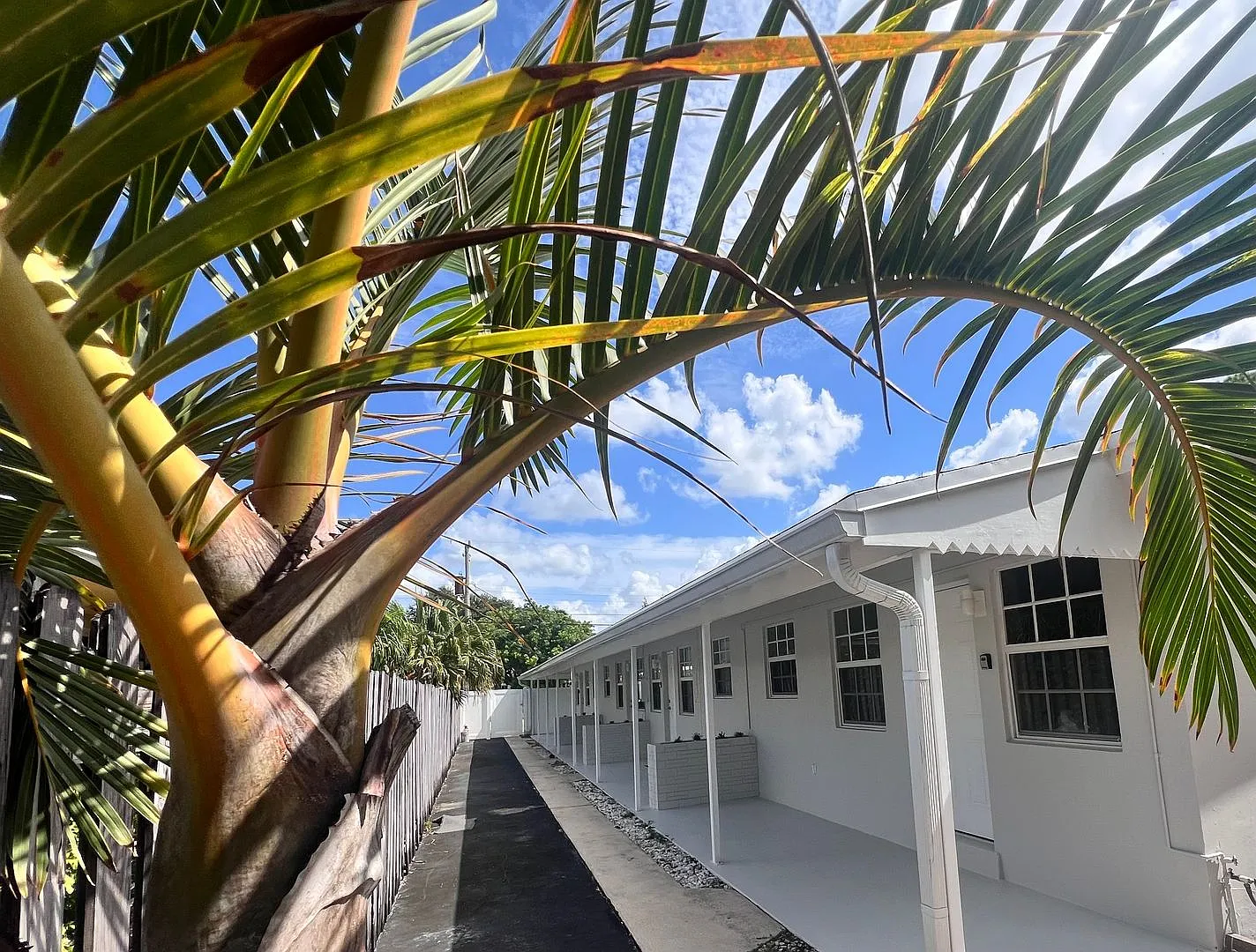 ACS 716 East LLC — Photo 1