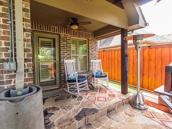 3rd image of 13687 Alden Ln