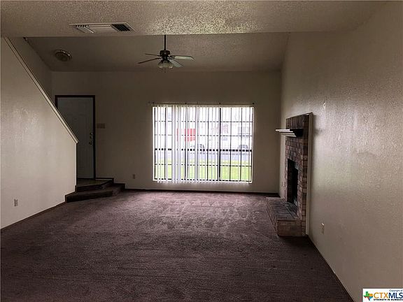 3rd image of 2704 Taft St
