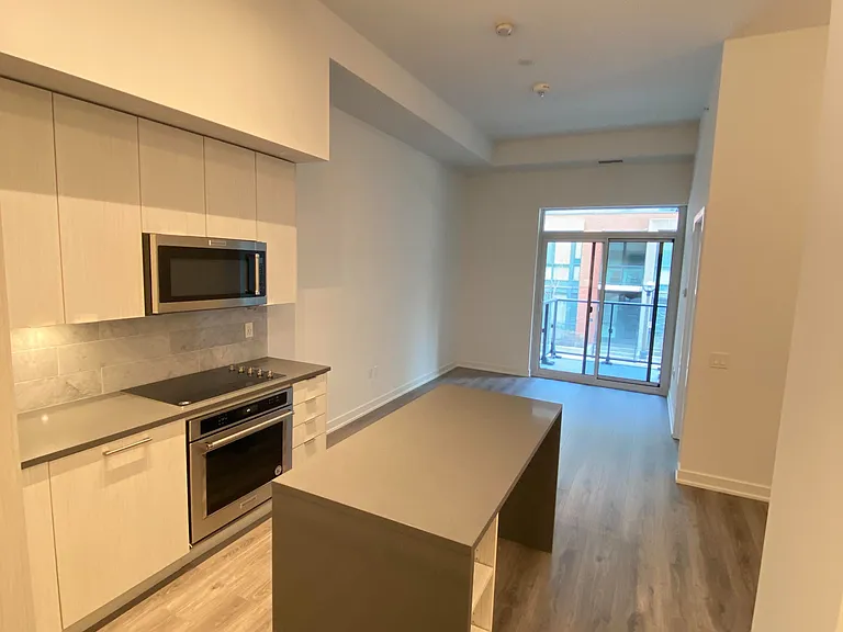 38 Iannuzzi St #218 — Photo 4