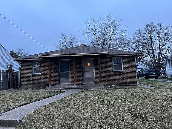 3rd image of 2700 Meridian St