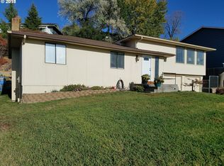 1911 SW Perkins Ave, Pendleton, OR 97801