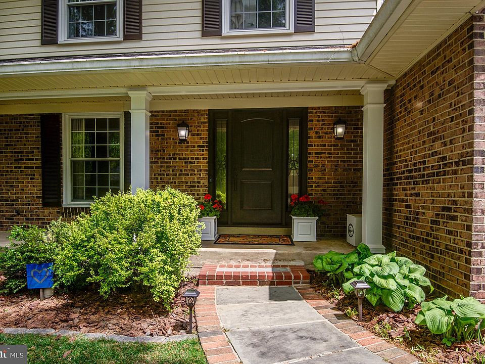 2652 Oakton Glen Dr, Vienna, VA 22181 Zillow