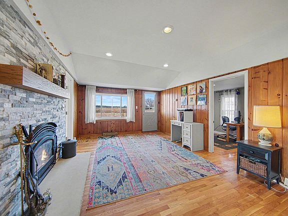 4th image of 11241 Braun Rd