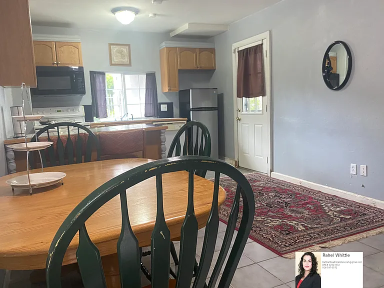 4201 Glenridge Dr #B — Photo 10