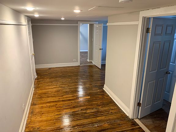 3rd image of 7379 N Damen Ave APT Kb