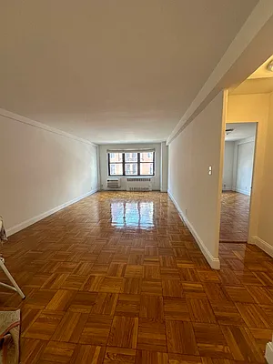 Rented by AZ REALTY NYC LLC | media 16