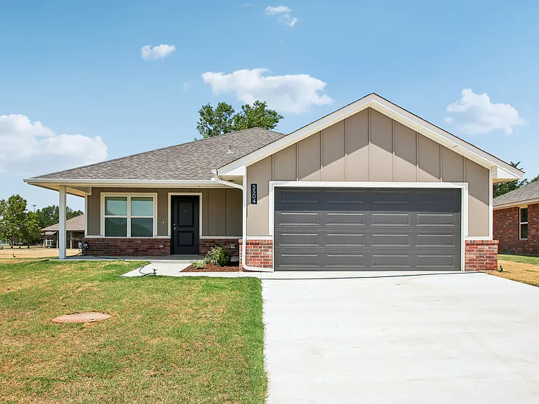 Enclave Estates — Photo 38