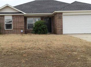 11 Orchard Hollow Dr, Ward, AR 72176