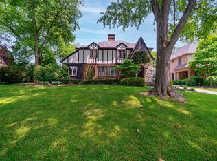2430 Kensington Dr, Columbus, OH