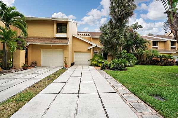 Home For Sale In Boca Del Mar