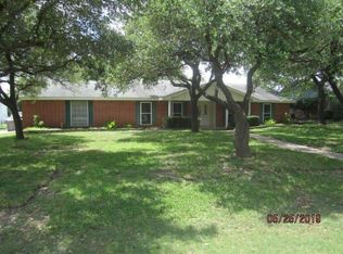 606 Cardinal Dr, Red Oak, TX 75154