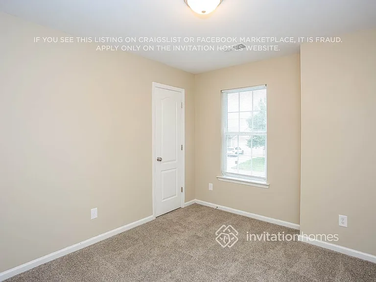 109 Newport Dr — Photo 14